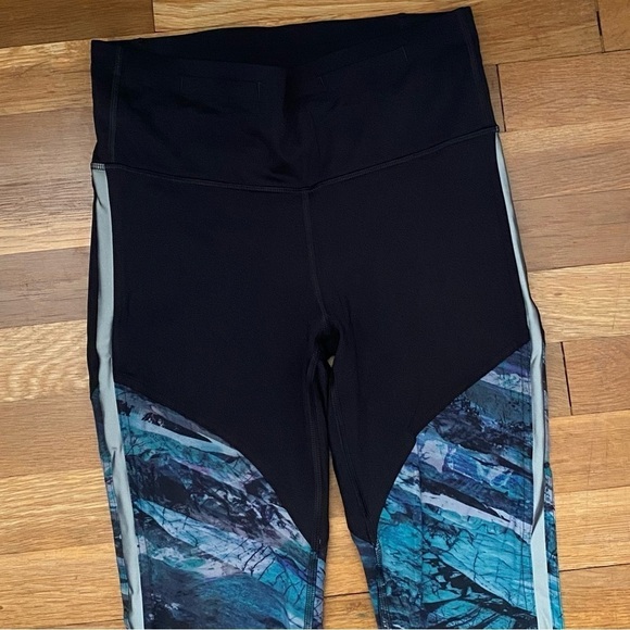 Lululemon Run to Reset Reflective Tight 25" Black Frozen Island Multi‎ 6 - Picture 2 of 8